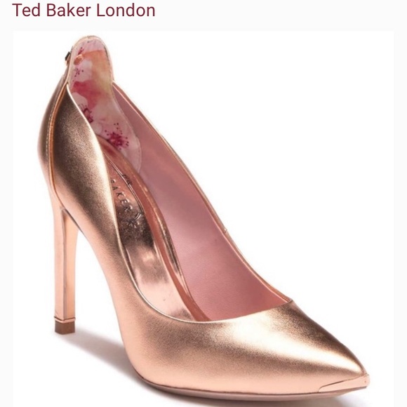 Shoes | Ted Baker Rose Gold Pumps 